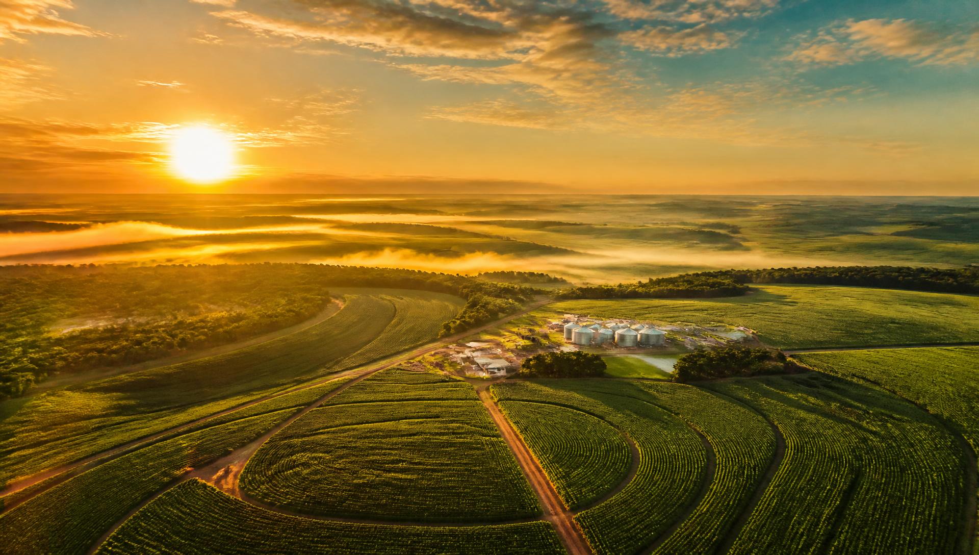 Fazenda ao entardecer